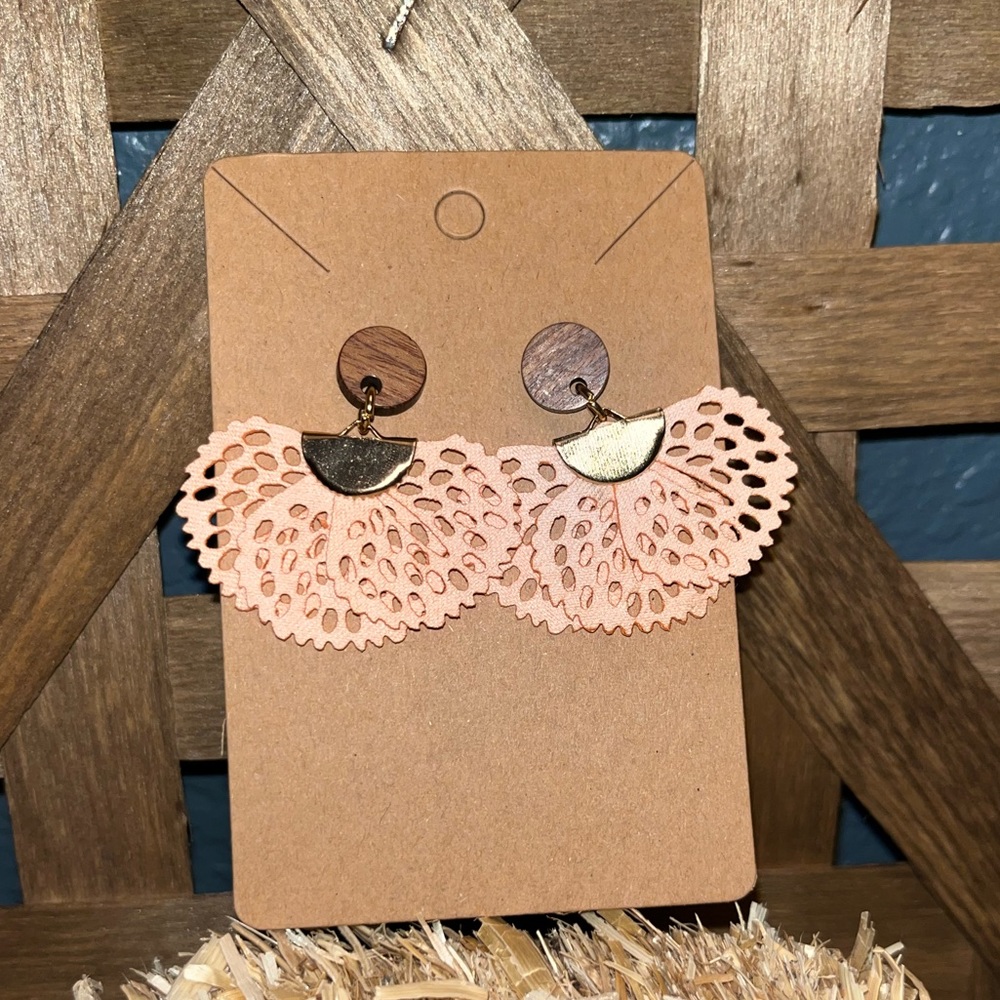 Women’s earrings